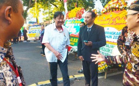 Sekum KONI Jabar Hadiri Upacara HUT Bhayangkara Ke-80 di Mapolda Jabar