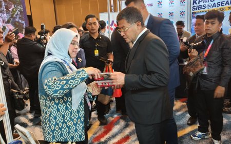 ​Pesona 'Urutan Malaysia' Pukau Pengunjung Selangor Medical Tourism & Education Expo 2026 di Bandung