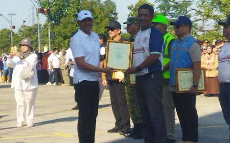 Pimpin Apel Siaga Jabar Berseka, Kapolda dan Stakeholder Tegaskan Komitmen Deklarasi Aksi Pilah Sampah dari Rumah