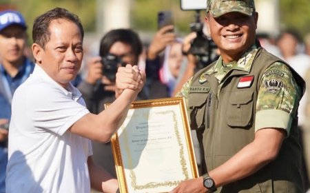 Terima Penghargaan Kategori Aksi Kolaborasi, Dansatgas Citarum Harum Dorong Edukasi Humanis Penanganan Sampah