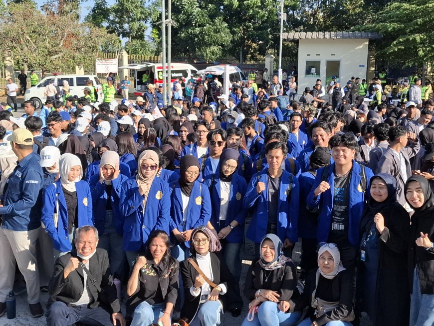 Pelopori Gerakan Jabar Berseka, UNIKOM Terjunkan 568 Mahasiswa KKN Berdampak Atasi Solusi Sampah di Kecamatan Coblong