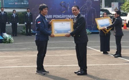 Dedikasi Pengabdian Hukum Masyarakat Miskin: PBH PERADI Tasikmalaya Raih Penghargaan Bergengsi dari Kanwil Kemenkum Jabar