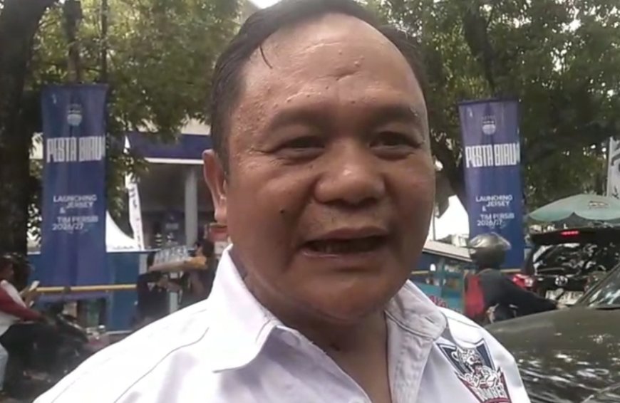 Apin Bomber Sambut Peluncuran Jersey Anyar Persib 2026/2027, Harapkan Gelora Semangat Bobotoh