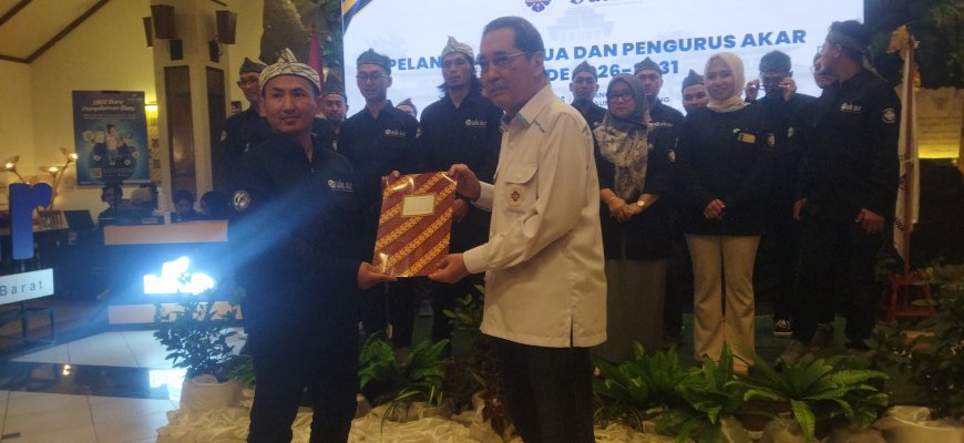 Nahkodai Industri Kuliner Jawa Barat, Arif Maulana Resmi Dilantik Sebagai Ketua AKAR Periode 2026–2031