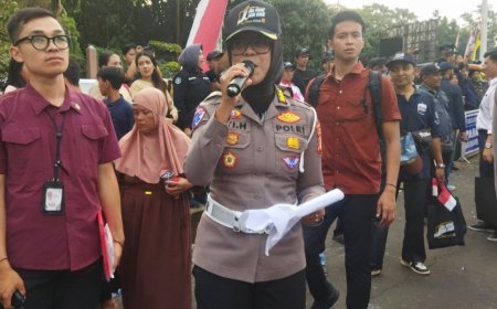 Dedikasi Tanpa Batas di Usia Ke-58, Kombes Pol Eti Haryati Terima Ucapan Spesial dari Ditlantas Polda Jabar