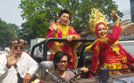 Mamih Yeane, Duta Kampung Toleransi, Sebarkan Semangat Keberagaman di Kirab Budaya Pesona Nusantara Andir 2026